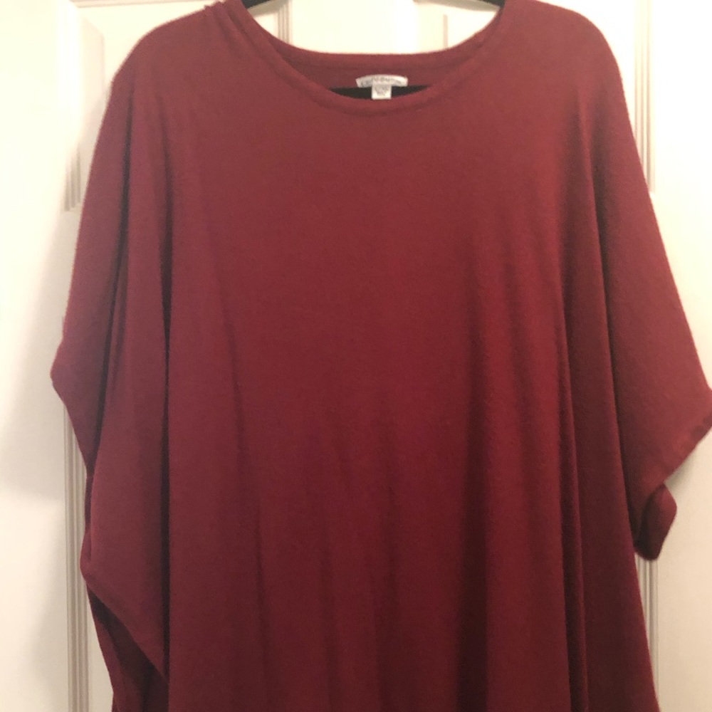 Maroon and Black Pancho